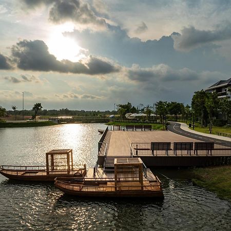 Villa The Bee - Du An Id Junction Long Thanh Exterior photo