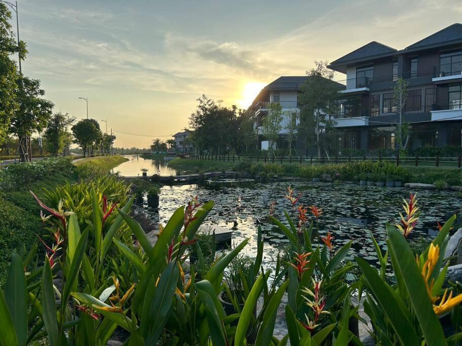 Villa The Bee - Du An Id Junction Long Thanh Exterior photo